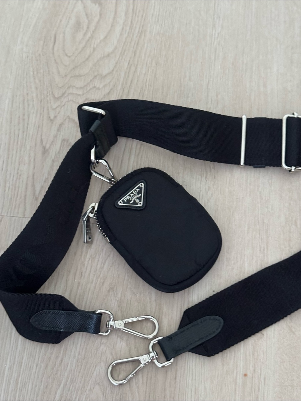 Prada bag strap + pouch - Picture 2 of 7